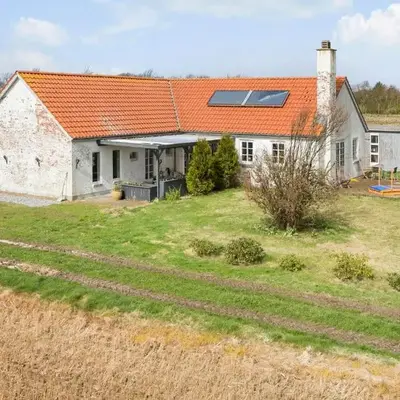 5 Bedroom Gorgeous Home In Thyholm