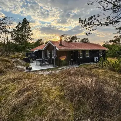 3 Bedroom Cozy Home In Thisted