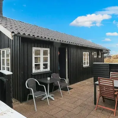 5 person holiday home in Brovst-By Traum