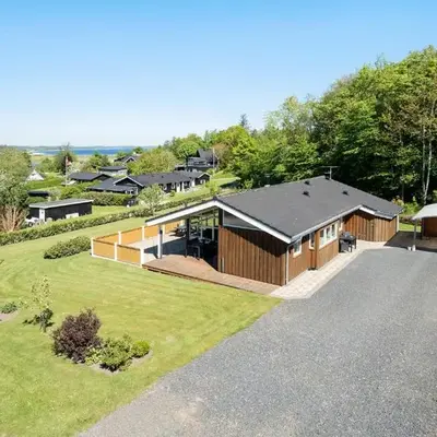 3 Bedroom Stunning Home In Løgstrup