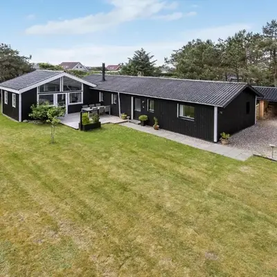 4 Bedroom Lovely Home In Vestervig