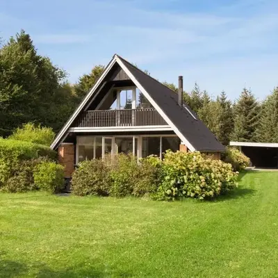 3 Bedroom Stunning Home In Højslev