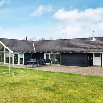 14 person holiday home in Højslev