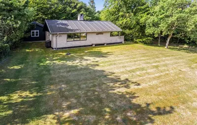 an aerial view of a house with a yard at 3 Bedroom Amazing Home In Fur in Fur