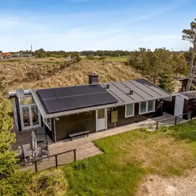 Well-Maintained Holiday Home With Outdoor Shower And 5-Person Outdoor Hot Tub