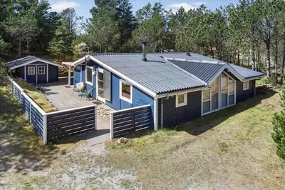 an overhead view of a blue tiny house at 257-Thisted-Blamunkevej-34 in Thisted