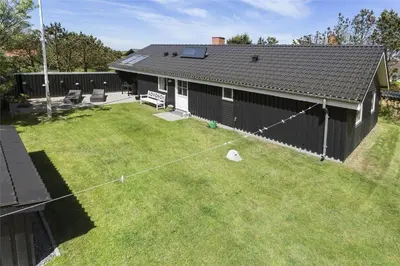 an aerial view of a yard with a house at 344-Thisted-Flyndervej-20 in Thisted