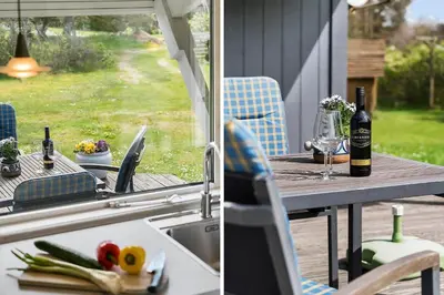 two pictures of a table with a bottle of wine at LK2046-Lokken-Kristavej-25 in Løkken