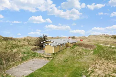 a small building in the middle of a field at BL612-Pandrup-Sydvej-10 in Pandrup