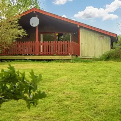 6 person holiday home in Struer-By Traum