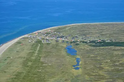 an aerial view of a small island in the ocean at JB183-Frostrup-Svenstibakkevej-70 in Frøstrup