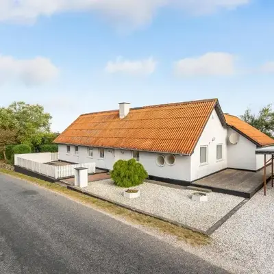 Two-Bedroom Holiday Home In Spottrup