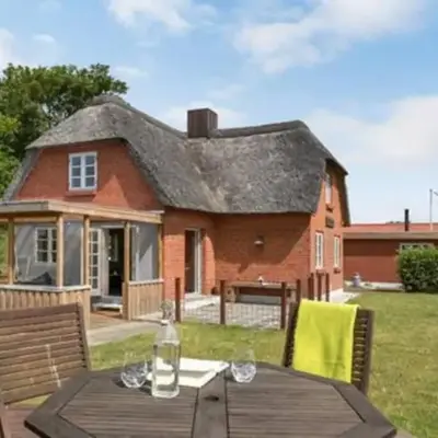 Thatched Holiday Home in Struer