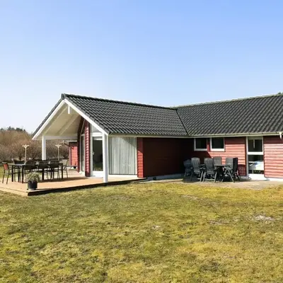8 person holiday home in Brovst-By Traum