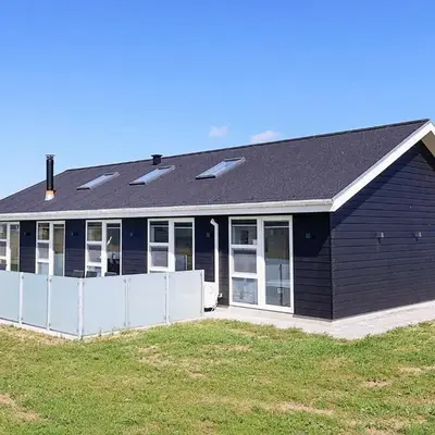 10 person holiday home in Løkken-By Traum