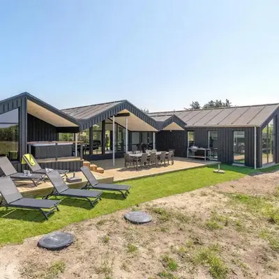 Nice Home In Blokhus With Wifi