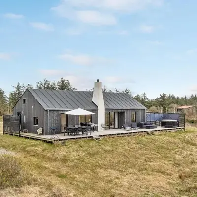 3 Bedroom Stunning Home In Thyholm