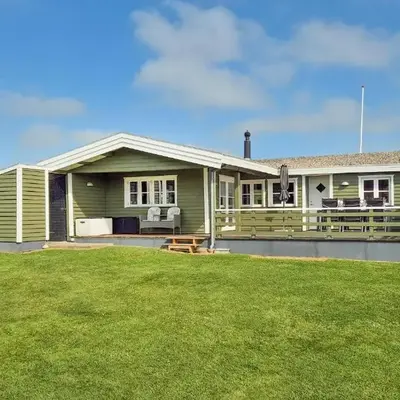 Stunning Home In Hurup Thy With Wifi