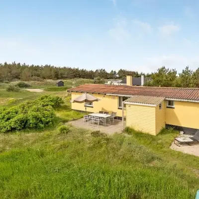 Holiday Home Suki - 650m from the sea by Interhome