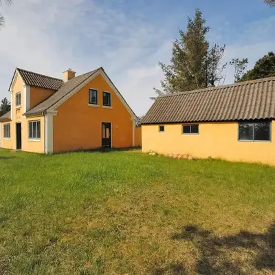 Holiday Home Margrethe - 1-1km from the sea by Interhome