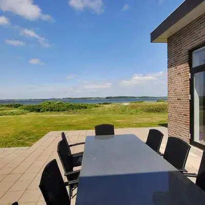 Holiday Home Eloise - 50m to the fjord by Interhome