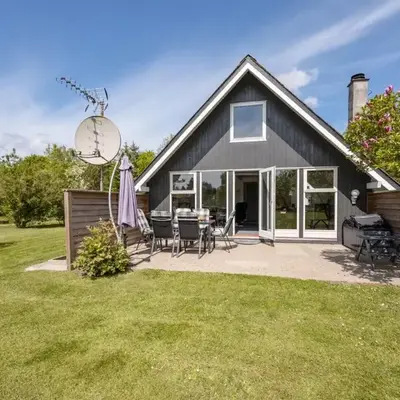 Holiday Home Femija - 500m to the fjord by Interhome