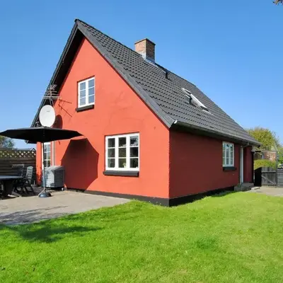 Holiday Home Indi - 400m from the sea by Interhome