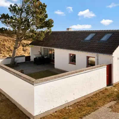 Beautiful Home In Pandrup With 2 Bedrooms And Wifi